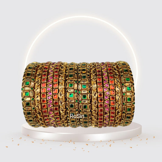 Square block dark green