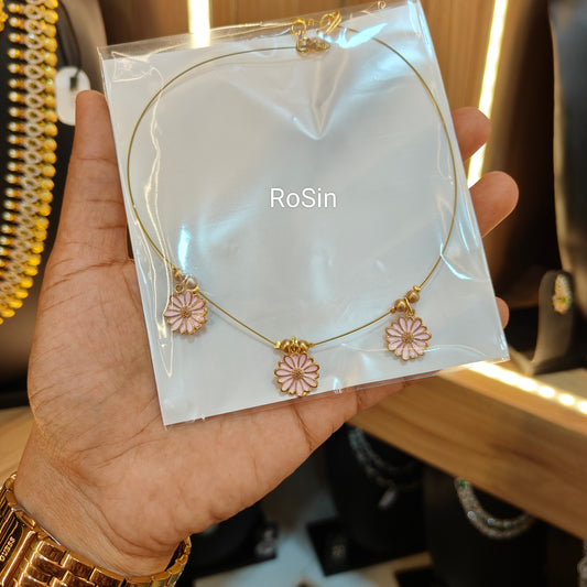 Pastel pink flower invincible chain