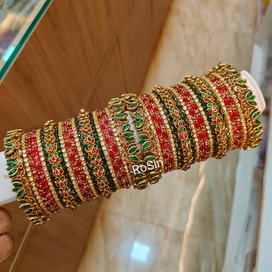 Red and green traditional bridal set (2 hands)