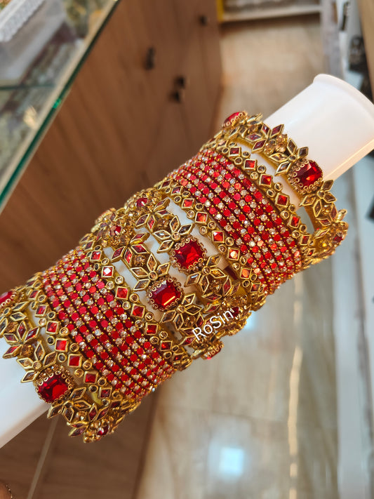Red and gold glitter set