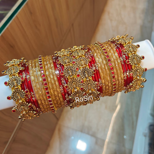 Red and gold peacock set