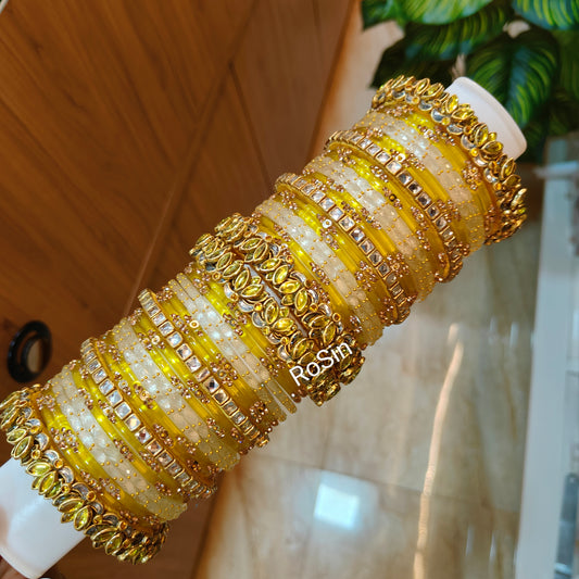 Yellow and white lotus set