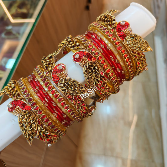 Red and gold peacock set