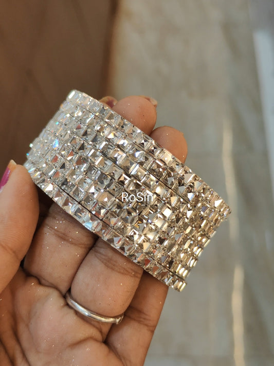 Silver border glass bangles square