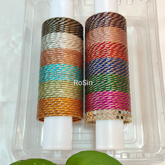 Lovely metal bangles (8 bangles)