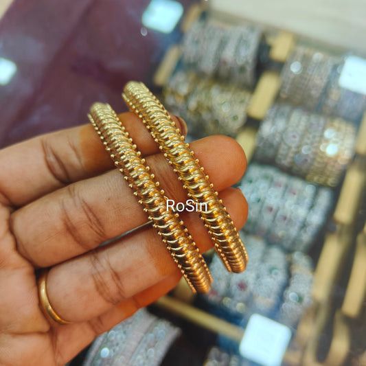 Gold replica premium bangles (2)