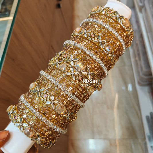 Golden grand reception set