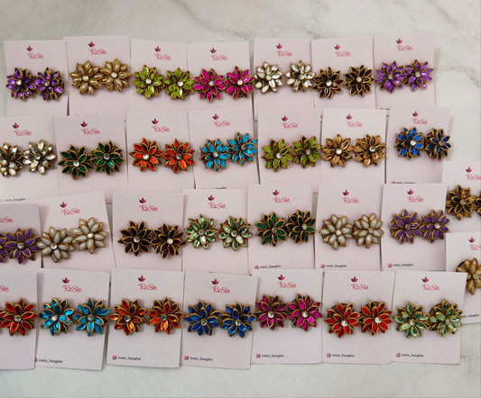 Colourful earrings stud