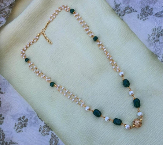 Beads chain green and pearl