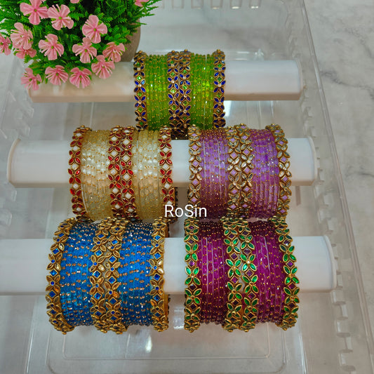 Small glass mixed sets (set of 16 bangles)