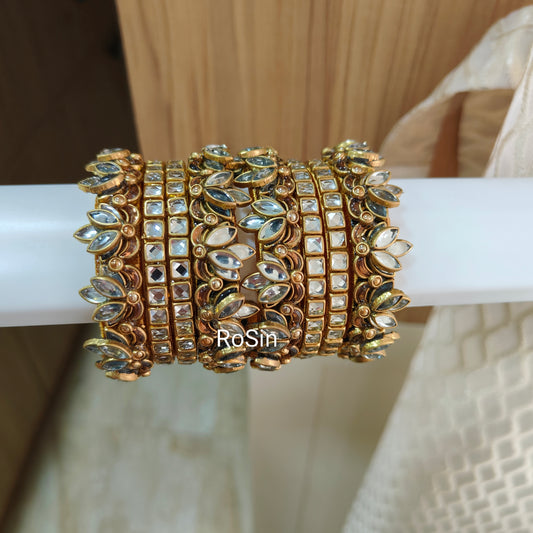 Transparent white and gold set