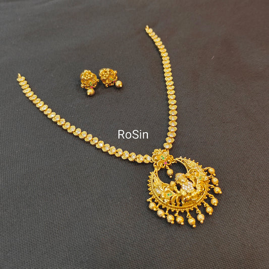 Gold replica dollar chain