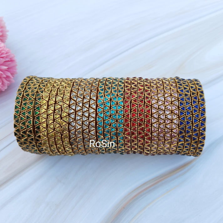 Triangle single line – Rosin