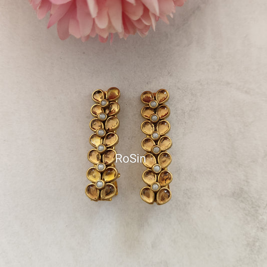 Medium gold alligator clip